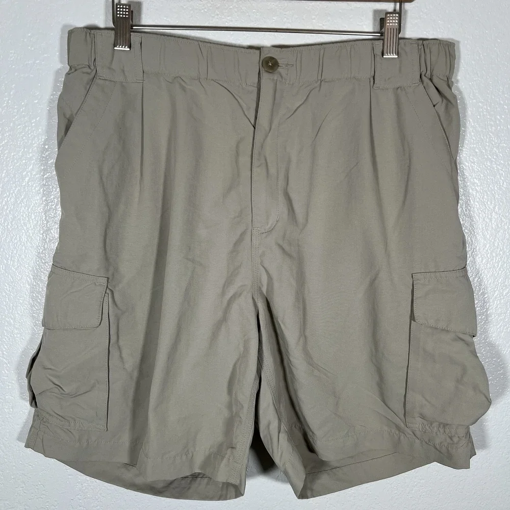 Simms Shorts Men's Size Large‎ Beige Nylon Zip Pocket Cargo Fishing Outdoors